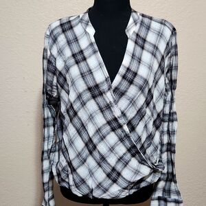 Splendid Women's Blouse S8ze Medium Black, Grey and White